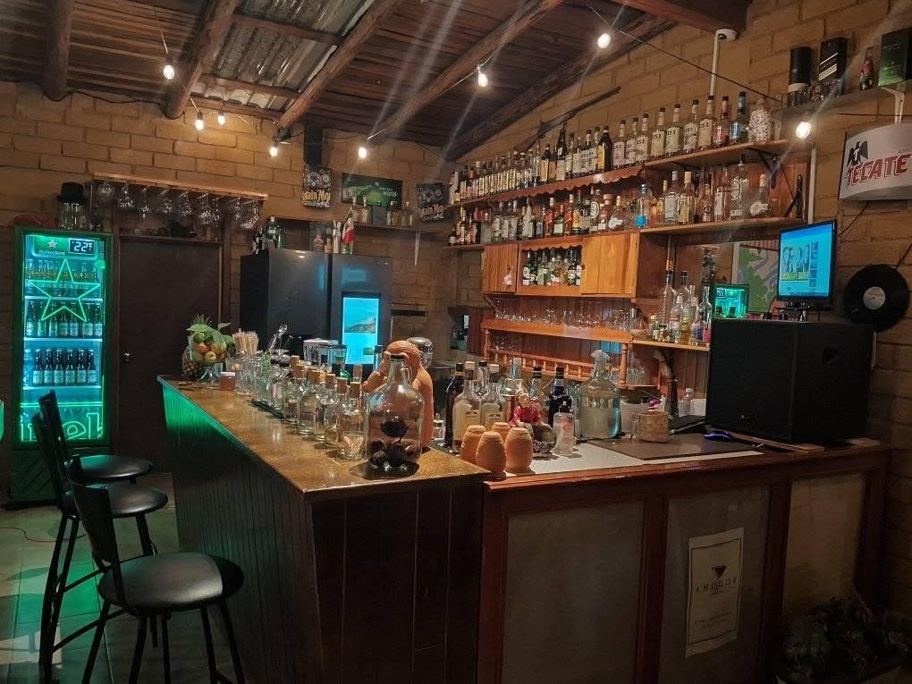 Restaurante y Coctelería ANDDOR