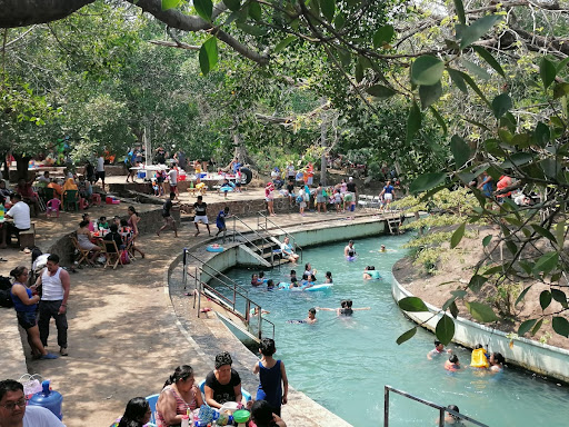 Manantial Ojo de Agua laollaga